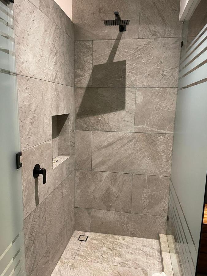 Hotel Oxu Solo Adultos Valle de Bravo Eksteriør billede