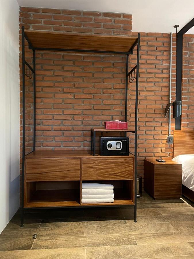 Hotel Oxu Solo Adultos Valle de Bravo Eksteriør billede
