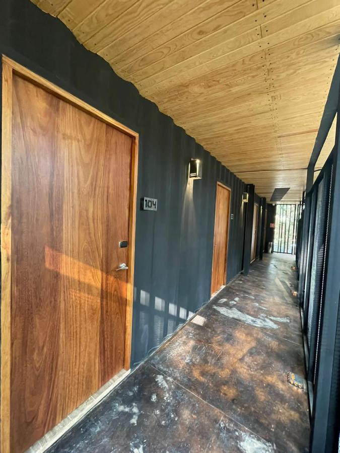 Hotel Oxu Solo Adultos Valle de Bravo Eksteriør billede